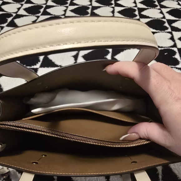 Brand New with Tags Coach Charlie Carryall 28 in Signature Leather - Picture 9 of 14